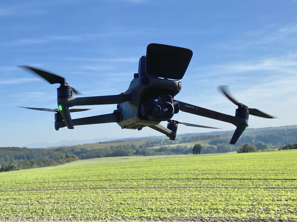 dji mavic 3 thermal s termovizi